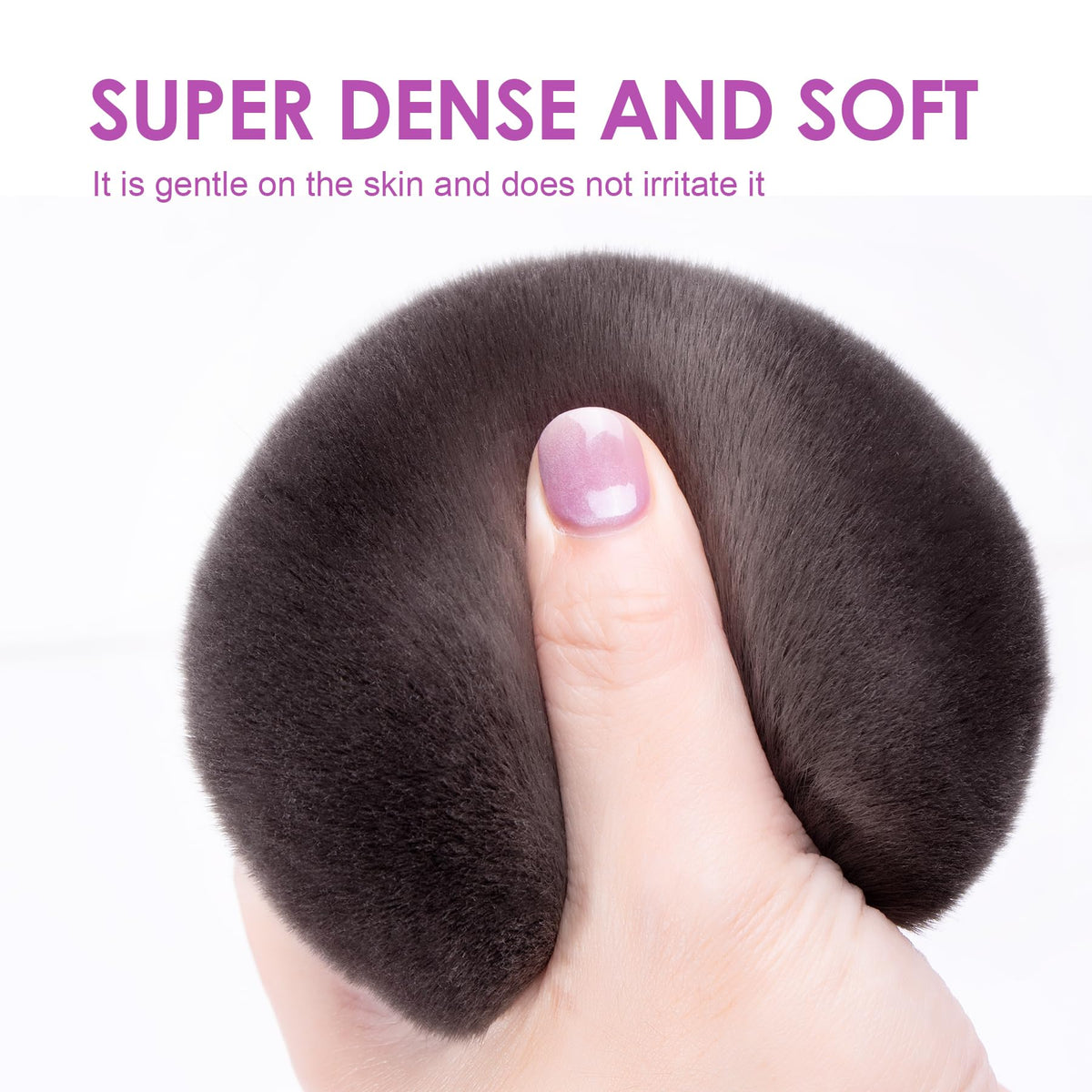 BABYSHEEP blending self tanner on leg for streak-free finish