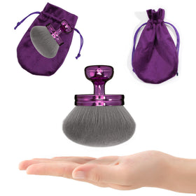 BABYSHEEP lifestyle shot in a travel bag ideal for vacations and beach