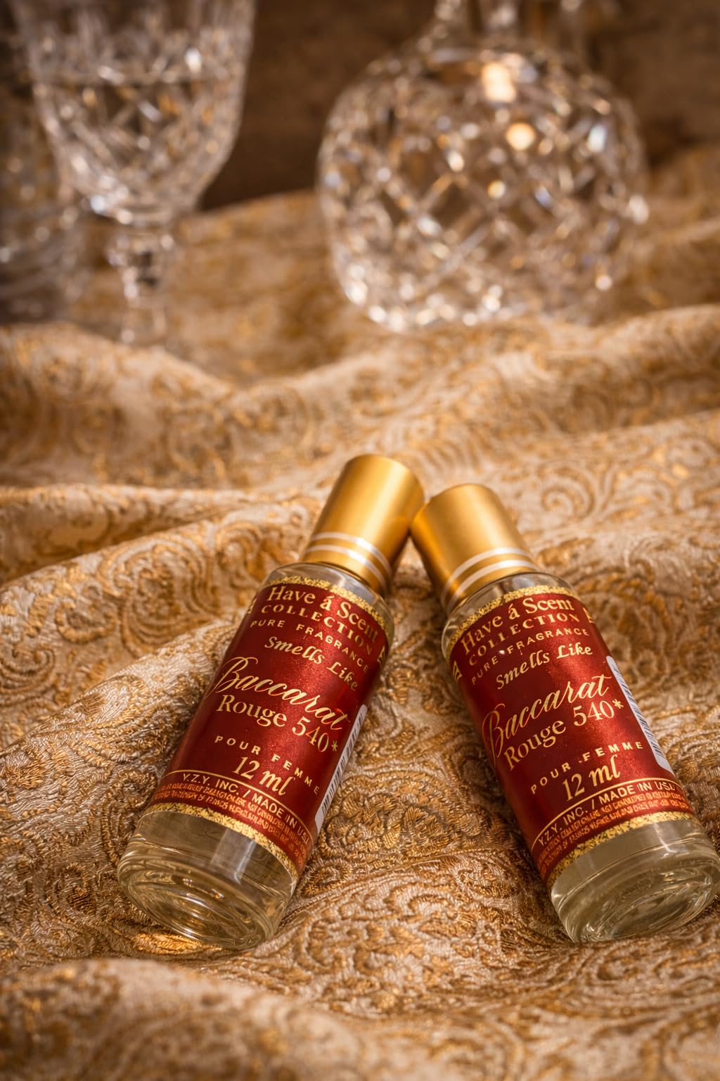 Generic Baccarat Rouge oil size comparison next to credit card to show compactness benefit