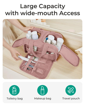 BAGSMART center compartment with bottles standing upright to prevent spills