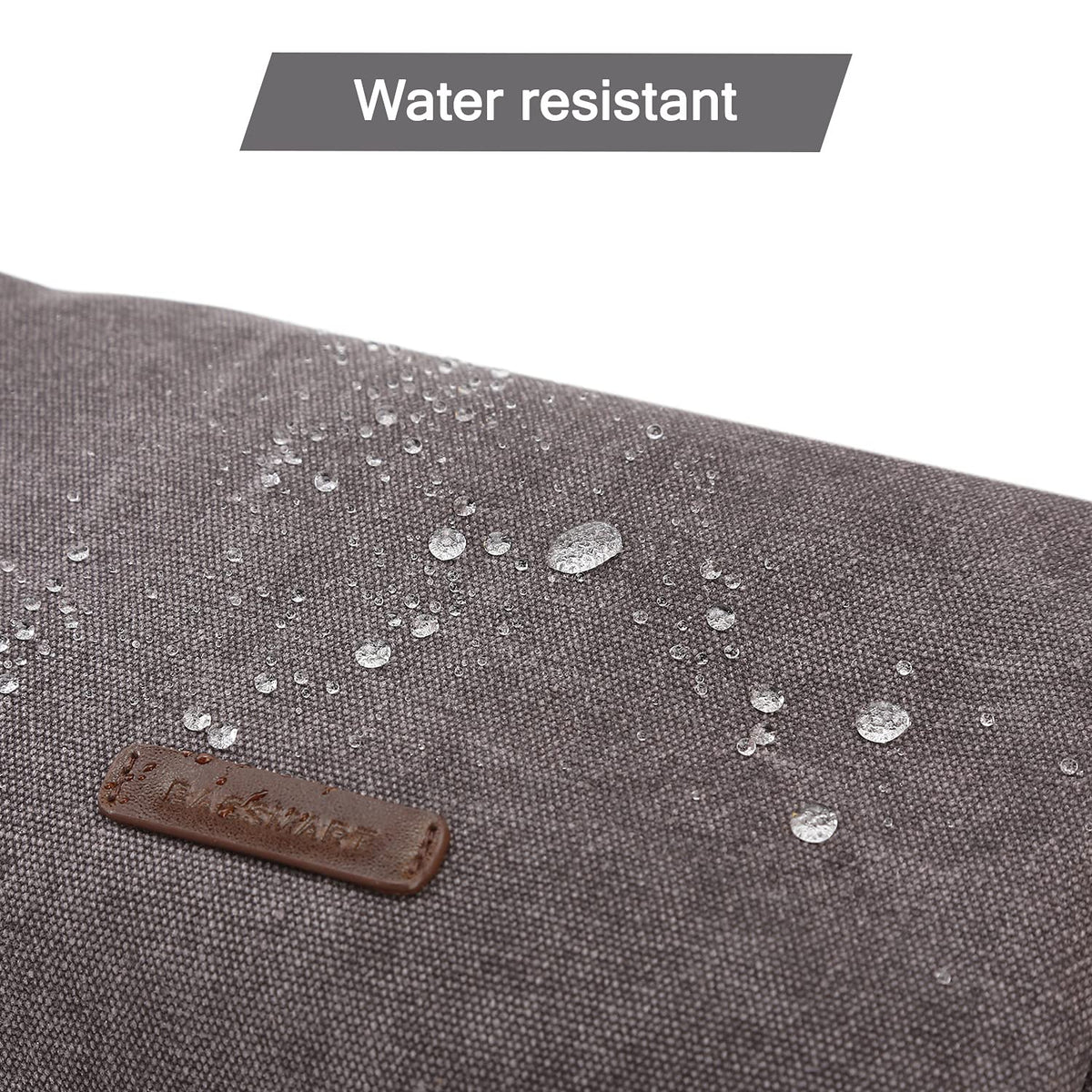 BAGSMART elastic band close-up holding razors and trimmer securely to prevent movement