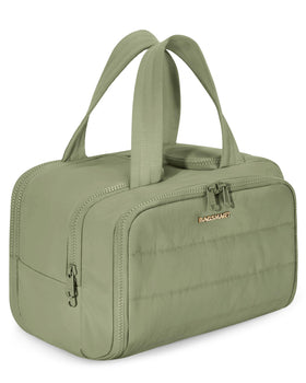 BAGSMART front view showing exterior and zipper, durable travel benefit