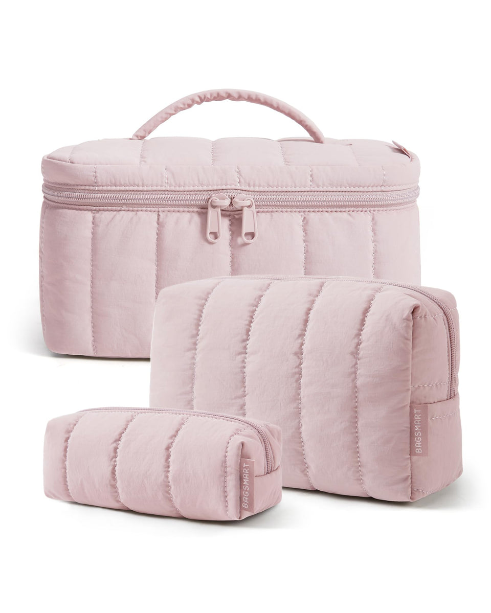 BAGSMART large bag front view showing roomy storage and travel organization