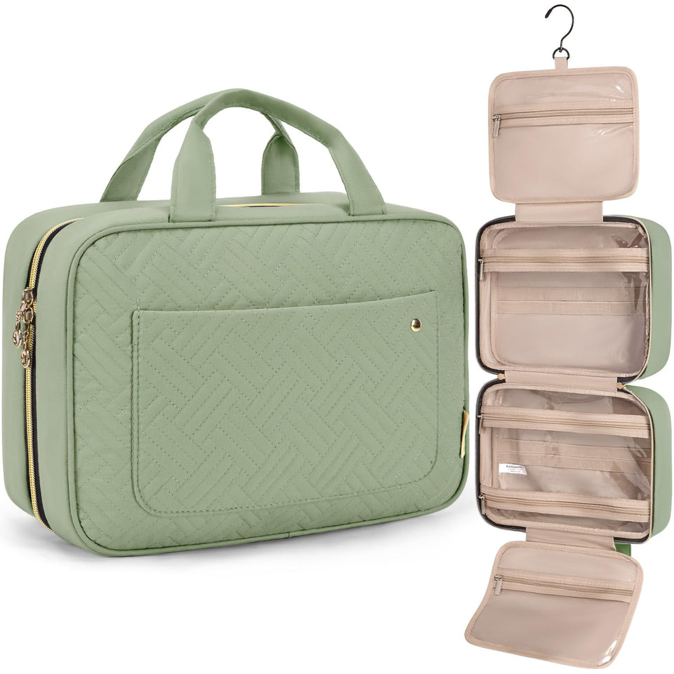 BAGSMART medium front view showing compact green exterior and zippered compartments for easy packing