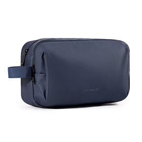 BAGSMART front view showing navy blue bag and zipped closure, durable carry convenience