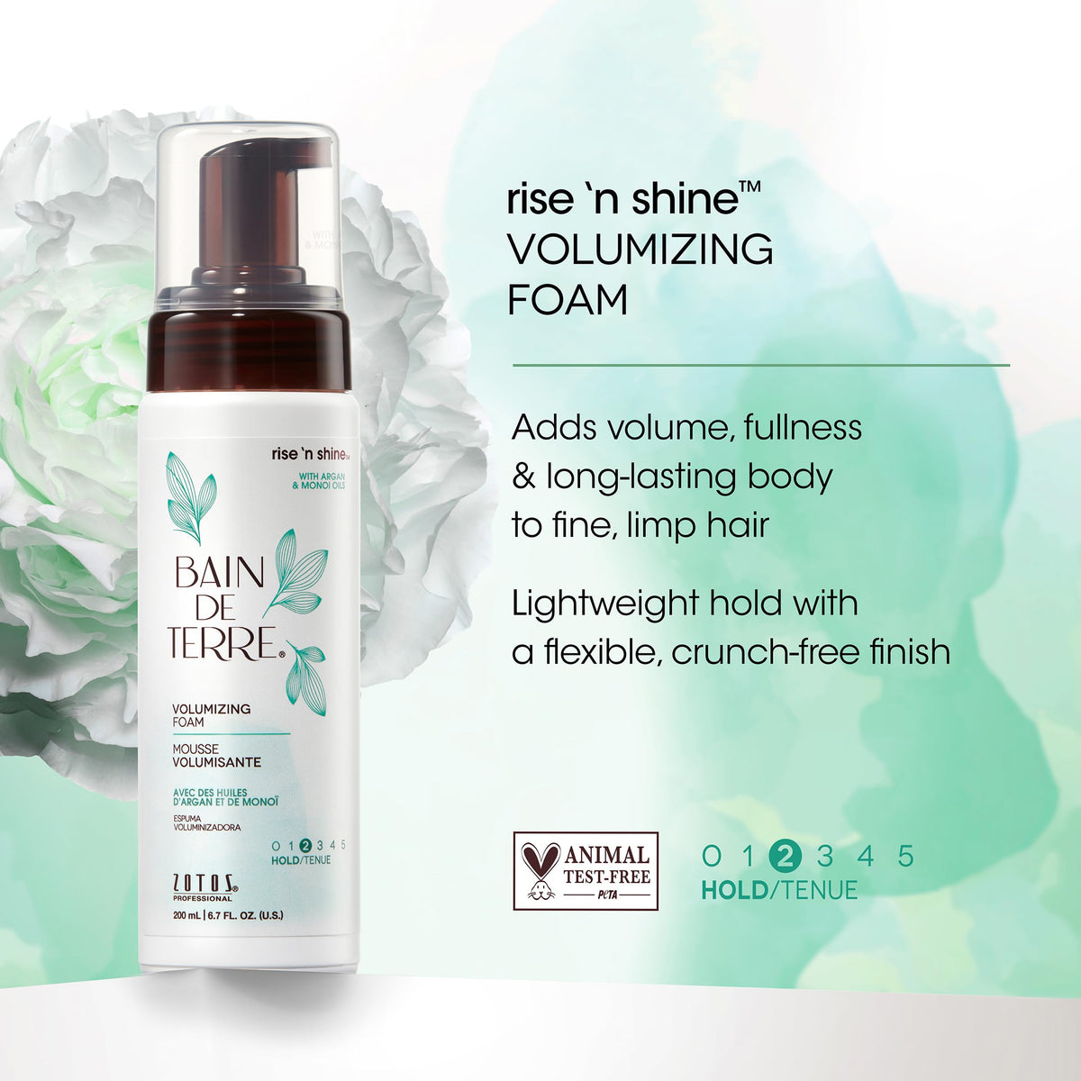 Bain de Terre foam texture close-up illustrating airy lift and lightweight application