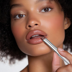 BAISEN DIARY open twist tube revealing balm tip, easy one-handed application benefit