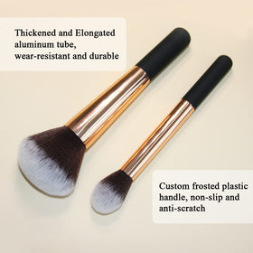 Banidy brush drying after wash highlighting easy-clean, low-maintenance care