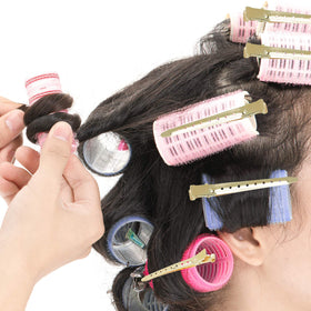 bantoye styling kit on salon counter conveying organized convenience