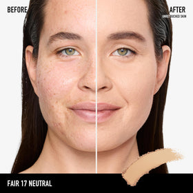 bareMinerals open pan revealing smooth matte powder texture benefit