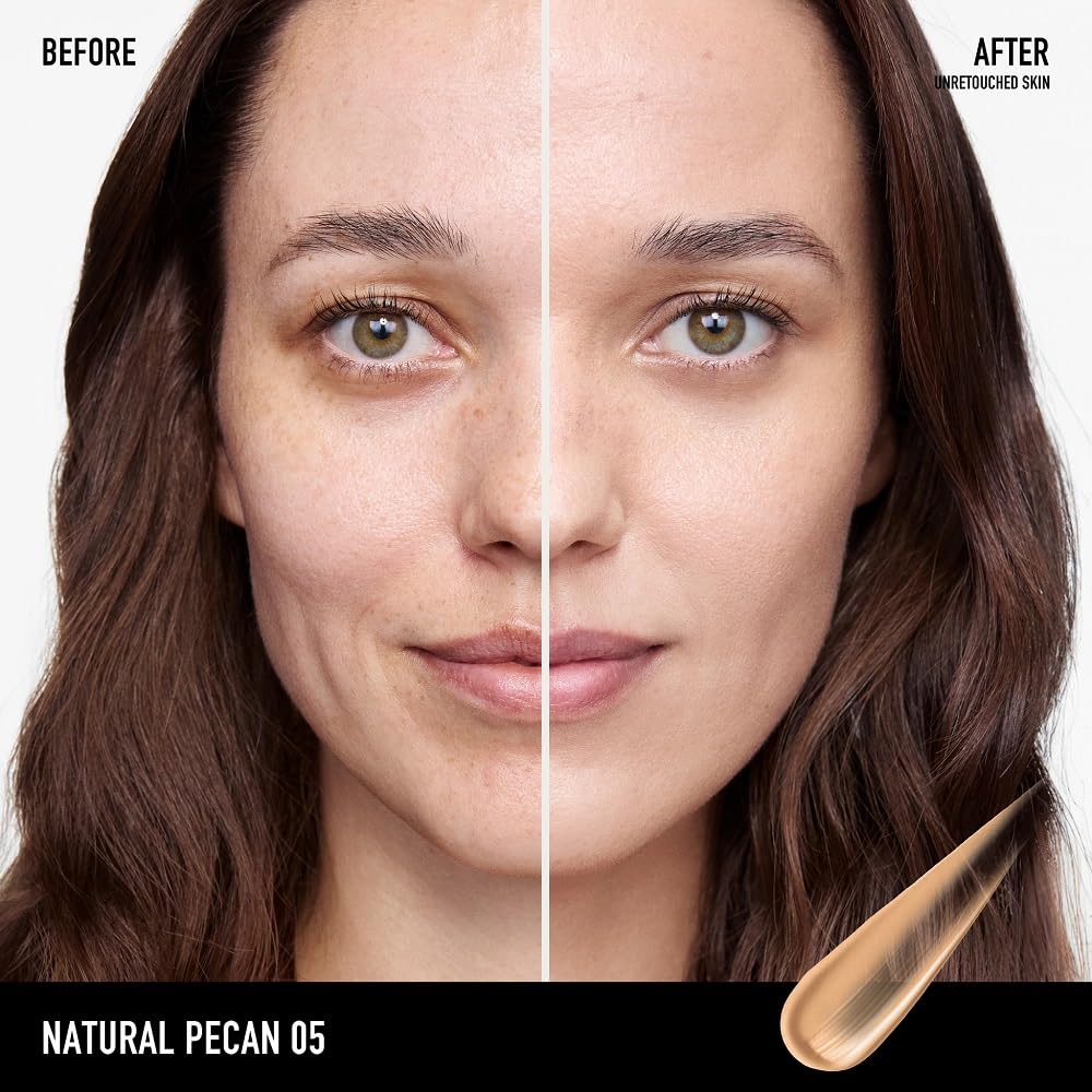bareMinerals close-up of tinted moisturizer texture highlighting hydration and blendability benefit