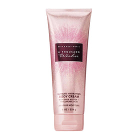 Bath & Body Works jar front label showing scent and size, elegant gifting benefit