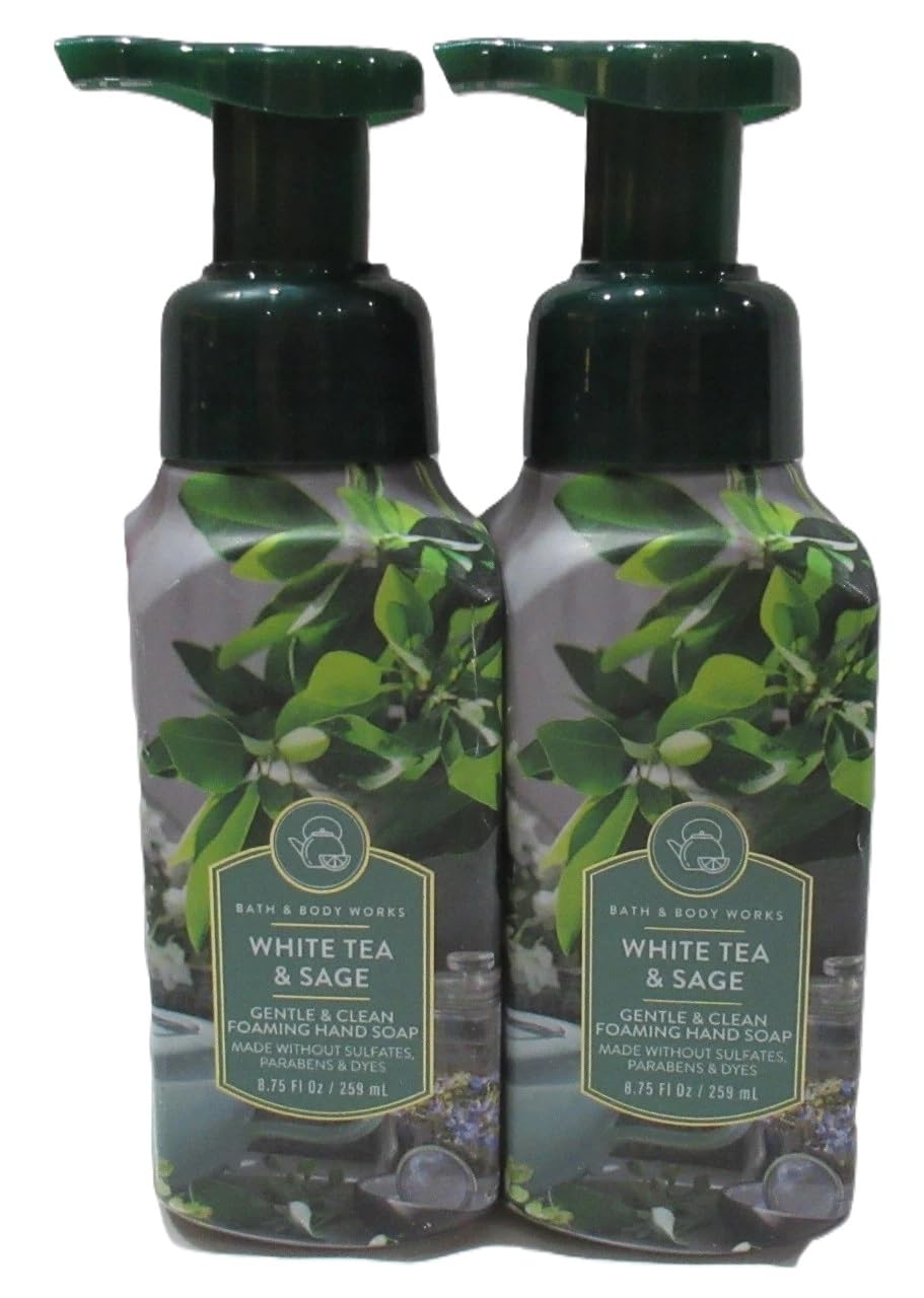 Bath & Body Works front bottle showing label, scent, and easy-pump benefit