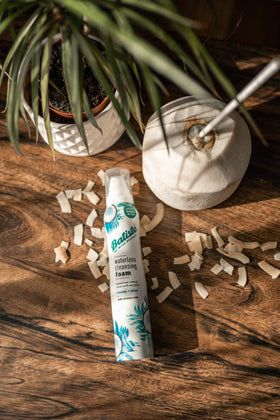 Batiste label close-up listing sulfate paraben dye free benefit: gentler formula