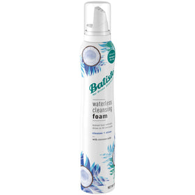 Batiste inside a beach bag with towel and sunscreen benefit: keeps hair fresh outdoors