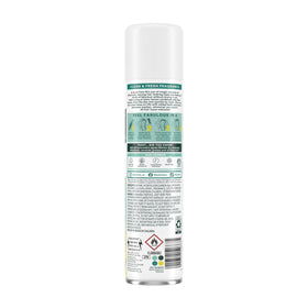Batiste spray nozzle dispensing mist for fast application and even coverage