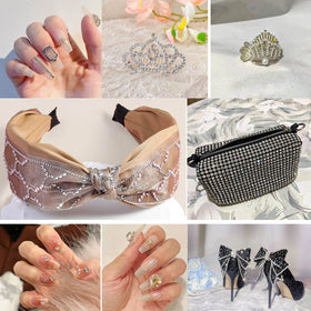BEADSLAND rhinestones applied on nails demonstrating finished sparkle and decorative impact
