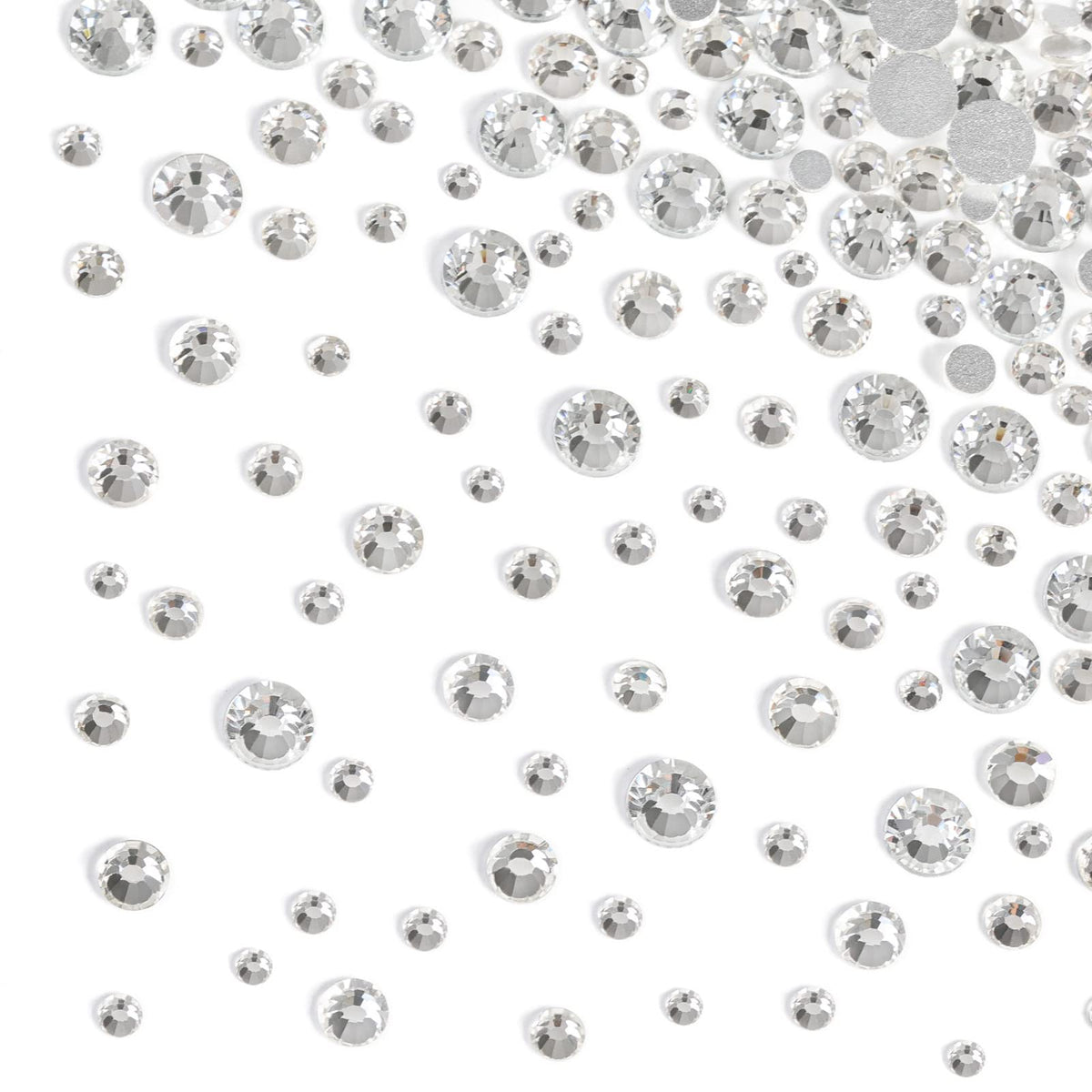 BEADSLAND rhinestones applied on nails demonstrating strong adhesion and shine