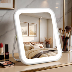 Bearolve front view of 10×8 mirror showing clear reflection and portability benefit