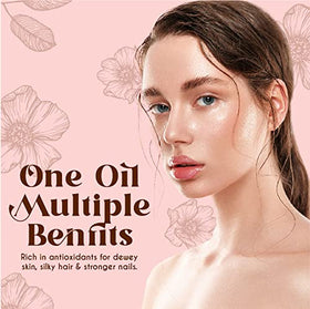BEAUTE DE PROVENCE hair ends treated with oil showing reduced frizz and added shine