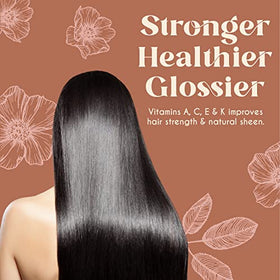 BEAUTE DE PROVENCE oil in hand to show lightweight absorbency and non-greasy finish