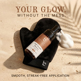 Beauty by Earth mitt velvet close-up displaying soft surface for streak-free blending