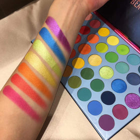 BestLand brush applying pigment illustrating easy pickup and even coverage