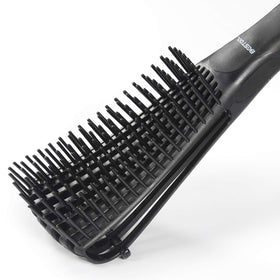 BESTOOL detangling brush used on wet hair to release knots faster and gentler