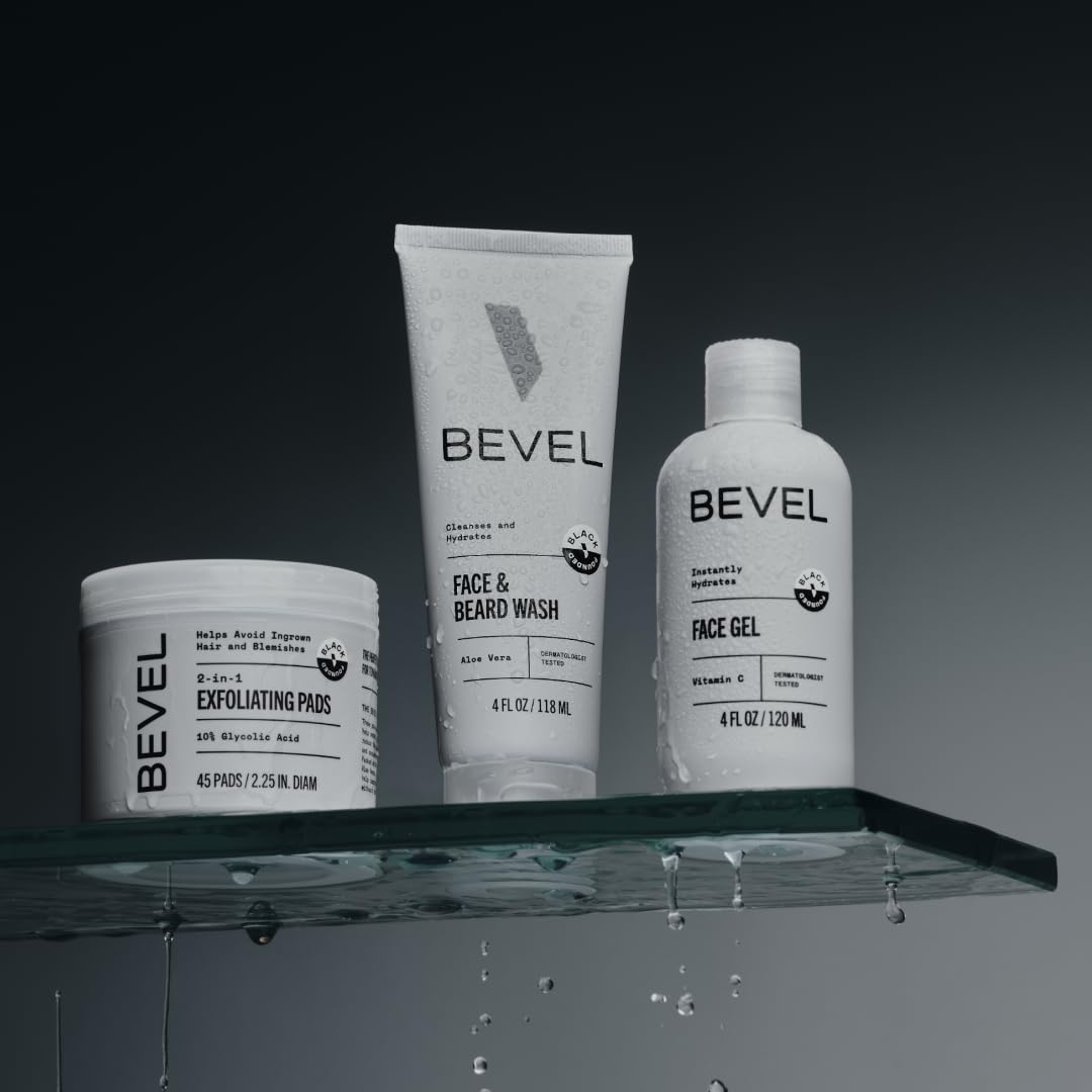 Bevel lightweight moisturizer pump with cream for non-greasy hydration