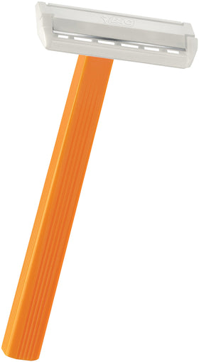 BIC 1 sensitive close-up of blade and orange handle demonstrating grip control and comfort