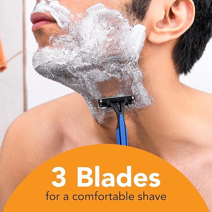 BIC Comfort 3 razor with blade cover ready for travel protection