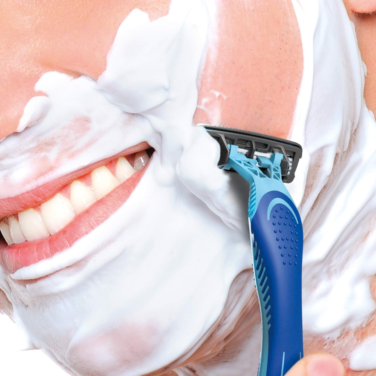 BIC Flex 3 textured anti-slip handle demonstrating secure grip and better control