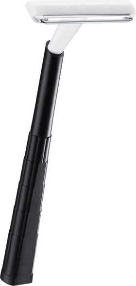 BIC resealable bag holding ten razors keeping blades organized and travel-ready