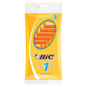 BIC N°1 razor close-up on single blade for gentle, precise shaving benefit
