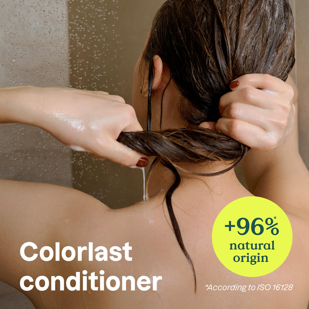 BIO SPECTRA ATTITUDE creamy conditioner texture dispensed from pump