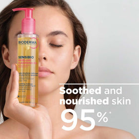 Bioderma application on hands demonstrating gentle massage