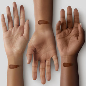Close-up of Black Radiance soft brush tip demonstrating precise blending benefit