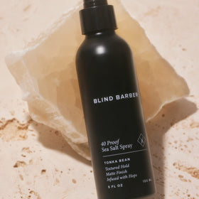 Blind Barber label and ingredients view emphasizing hops extract and water-based formula benefits