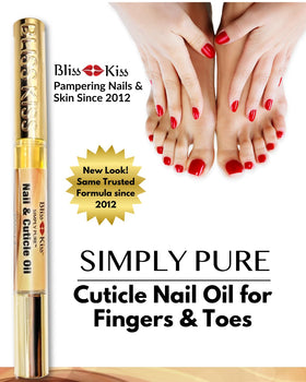 Bliss Kiss pen in hand demonstrating easy one-handed use for on-the-go care