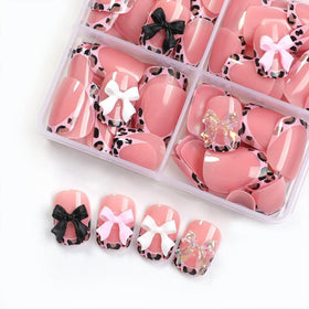 Bloazife leopard accent nail close-up highlighting pattern variety and style