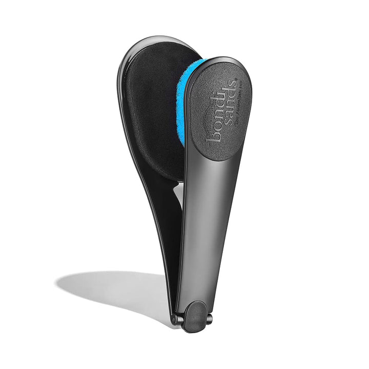 Bondi Sands applicator front view showing design and easy grip benefit