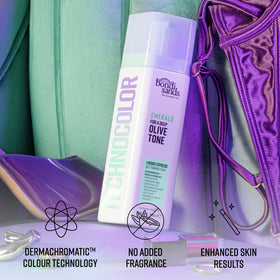Bondi Sands foam texture close-up demonstrating smooth, easy-to-blend mousse