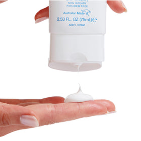 Bondi Sands lotion texture close-up demonstrating lightweight, fast-absorbing hydration benefit