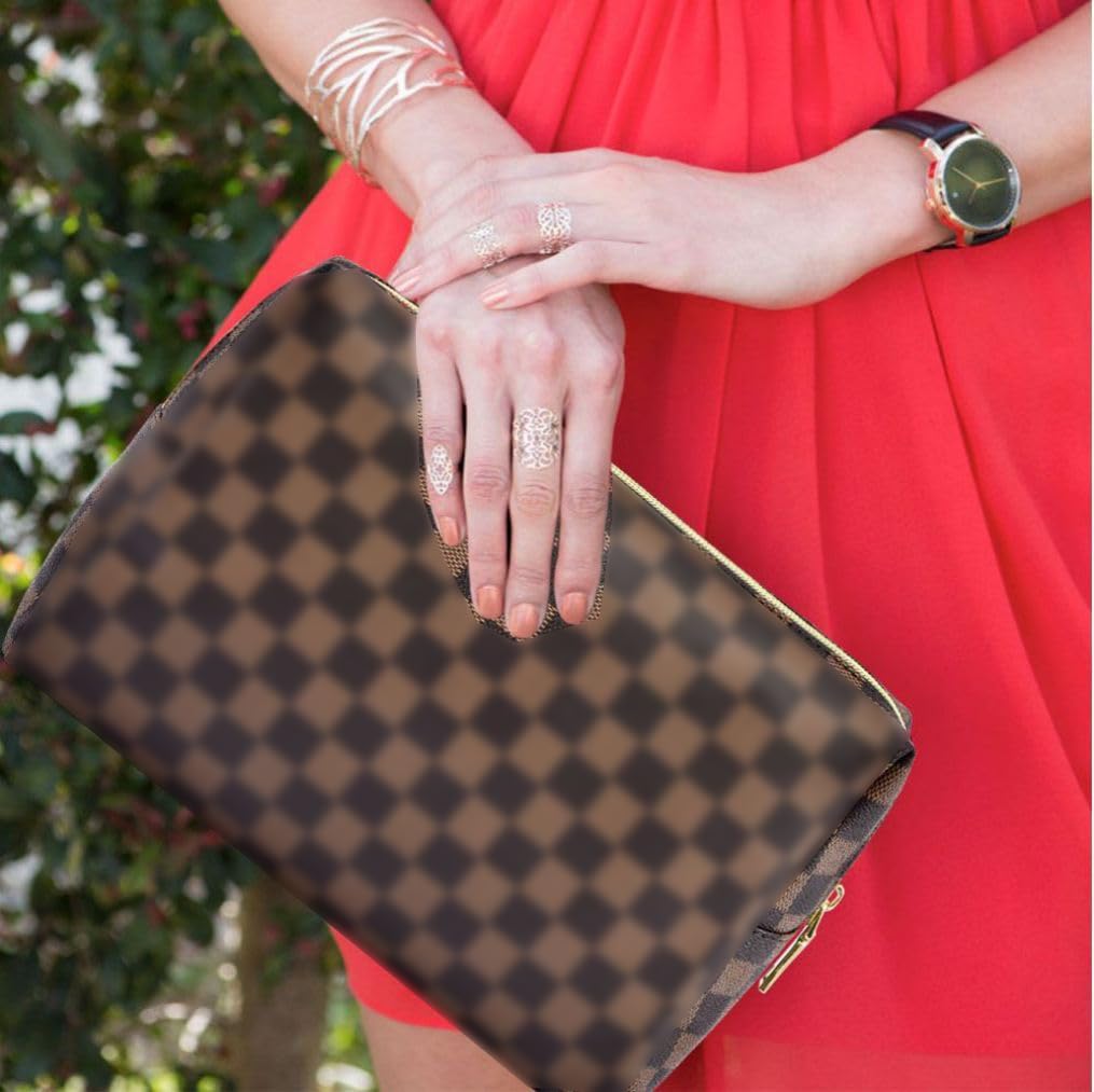 bopomofo PU leather texture closeup demonstrating water-resistant finish