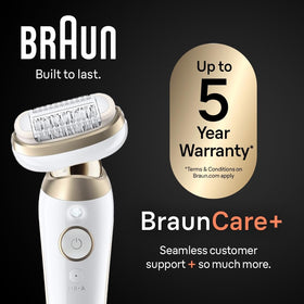 Braun Silk-épil 9 Flex handle texture offering secure grip when wet