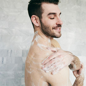 Brickell aloe vera and jojoba ingredients staged to show moisturizing benefits