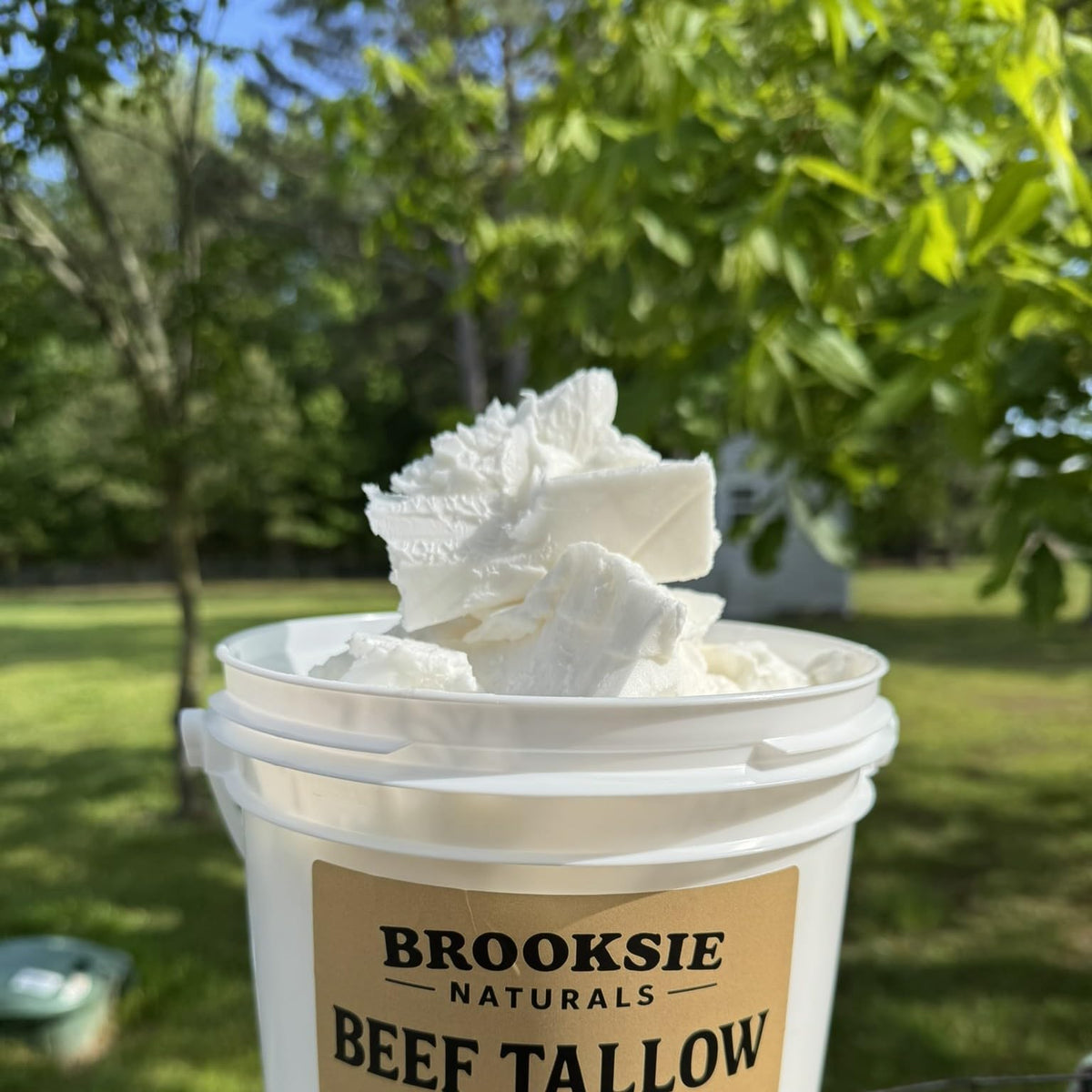 Brooksie Naturals close-up of tallow texture demonstrating clean finish