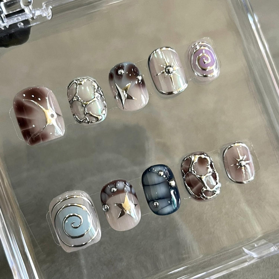 BSBTBZ front packaging showing full 24-piece press-on nail set benefit instant manicure