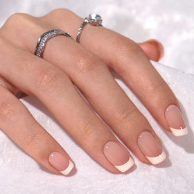BTArtbox close-up of gel finish highlighting handmade depth and glossy salon look