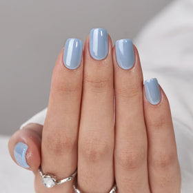 BTArtbox close-up of gel polish shine highlighting handcrafted depth and salon-like gloss
